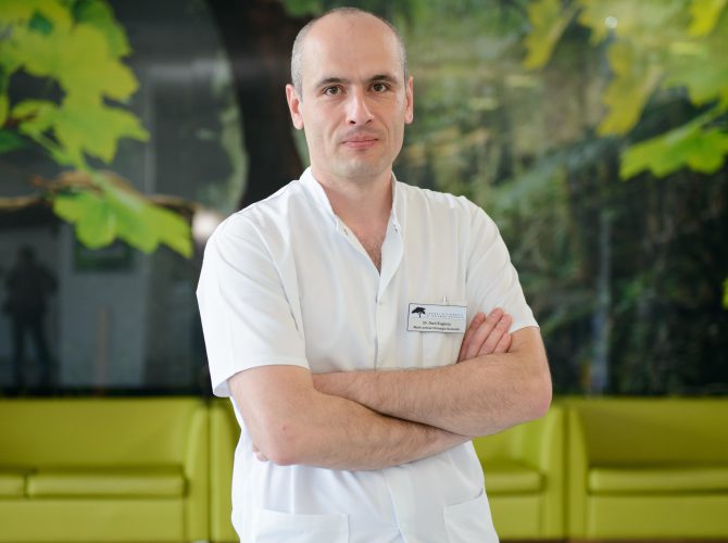 Dr. Eugeniu Darii: „Văd foarte multe românce cu cancer de sân în stadii foarte avansate”