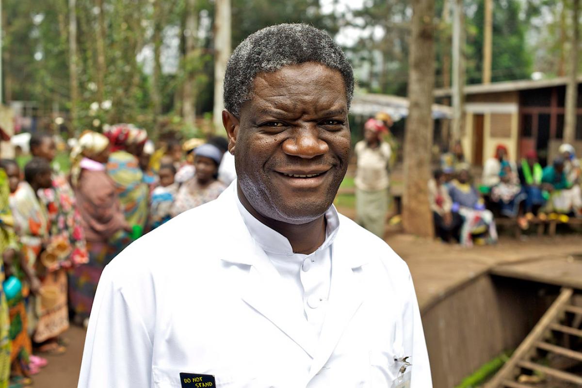 Medicul ginecolog Denis Mukwege,  unul dintre câștigătorii Premiului Nobel pentru Pace