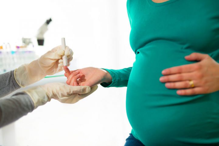Studiu. Diabetul gestațional crește riscul de prediabet și obezitate în cazul copiilor