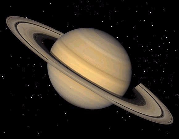Durata unei zile pe Saturn este de 10 ore, 33 de minute şi 38 de secunde