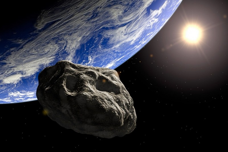 Un asteroid de dimensiunile unei rulote va trece foarte aproape de Pământ