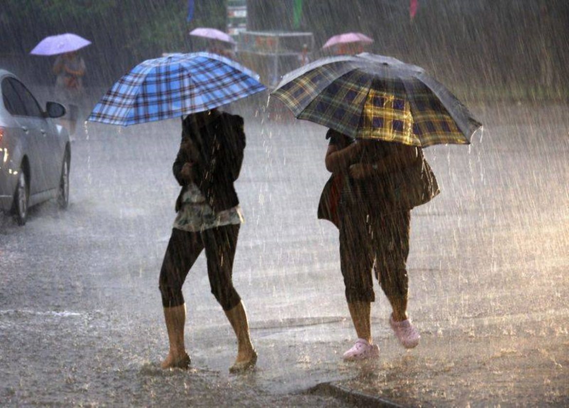 Prognoza meteo. Cod galben de furtună în 39 de județe