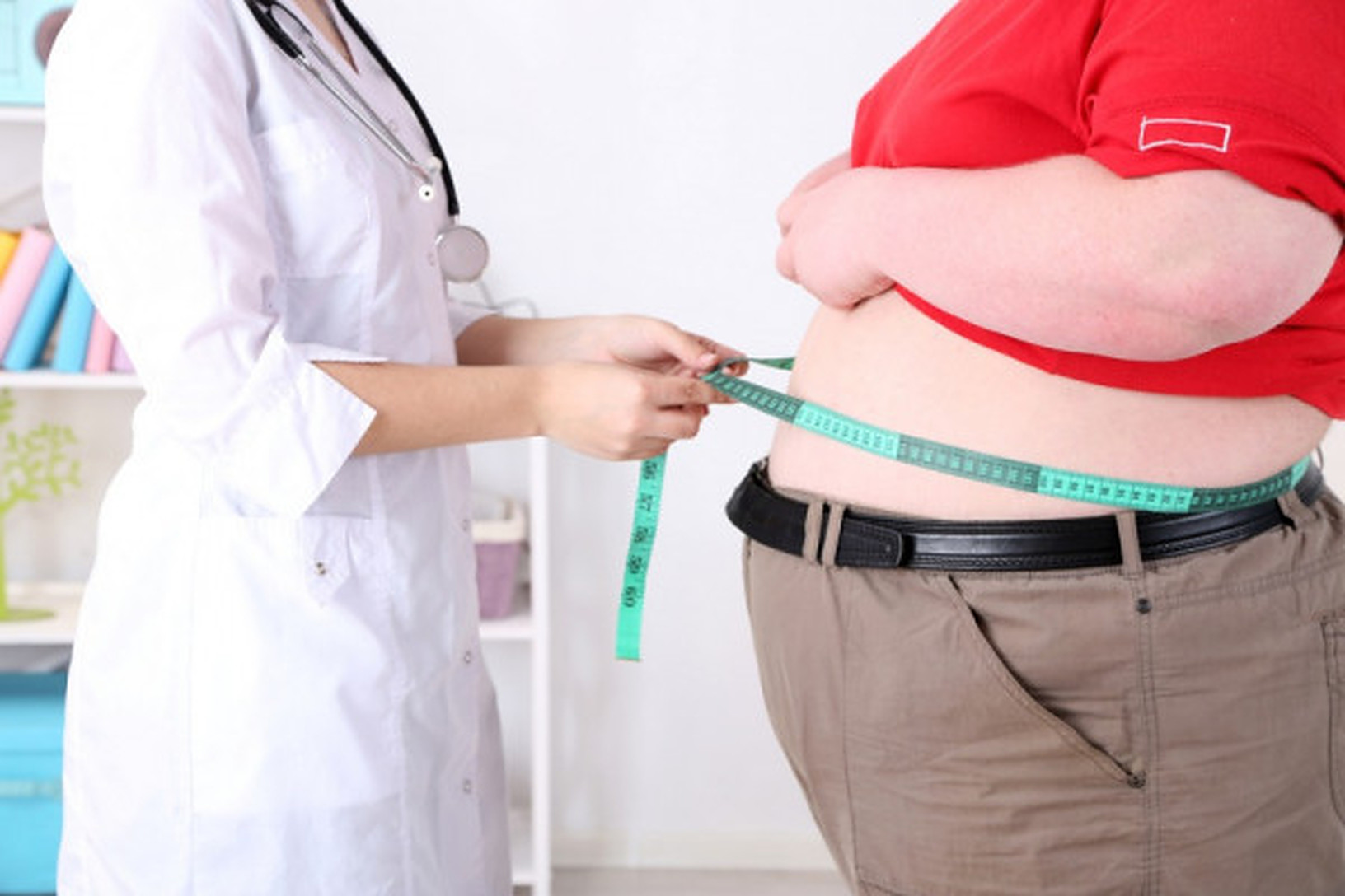 Obezitatea afectează peste 4 milioane de români